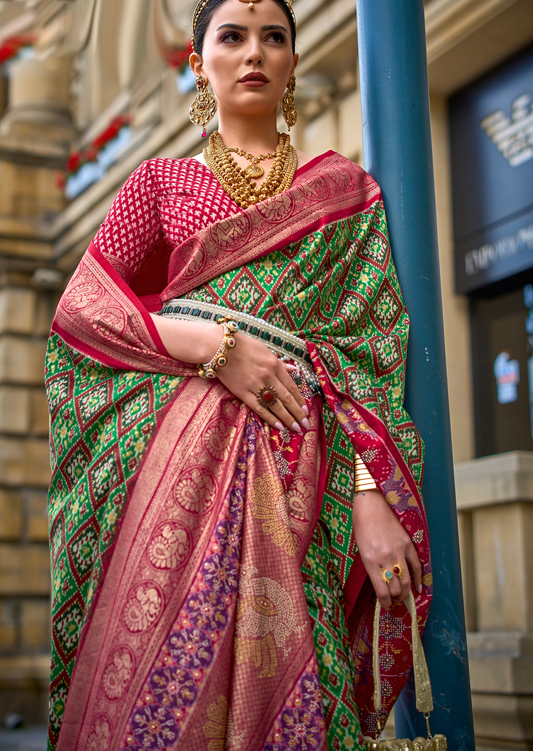 Green & Red	Woven Royal Traditional Patola Silk Saree