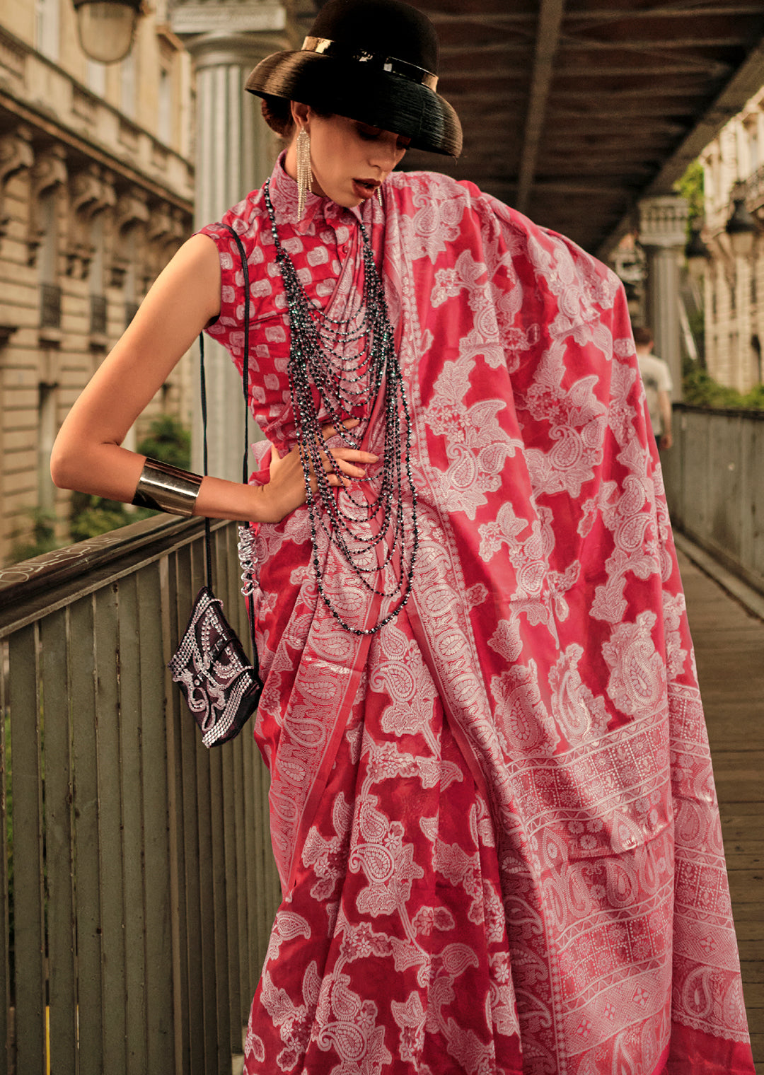 Red Woven Handloom Chikankari Lucknowi Organza Silk Saree