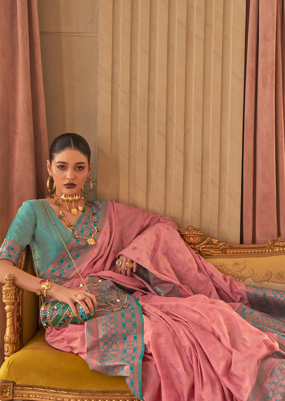 Crepe Pink Copper Zari Woven Pure Handloom Banarasi Silk Saree