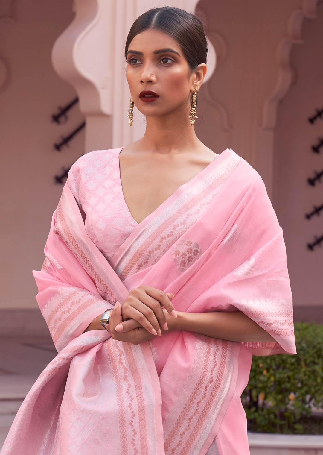 POWDER PINK WOVEN PURE HANDLOOM LINEN SAREE