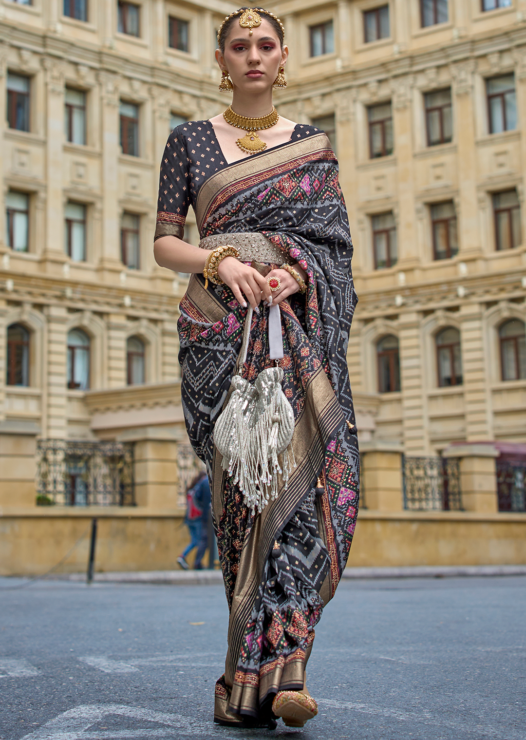 Black Woven Royal Traditional Patola Silk Saree