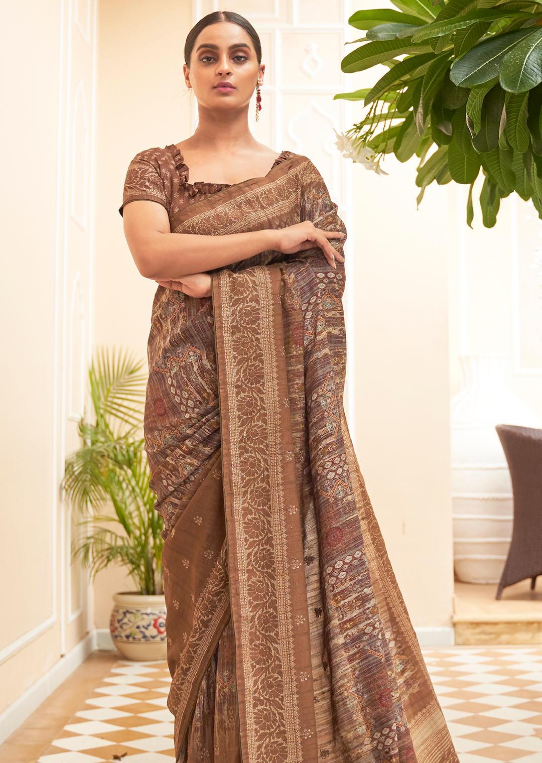 Brown Woven Pure Handloom Khaddi Jute Silk Saree