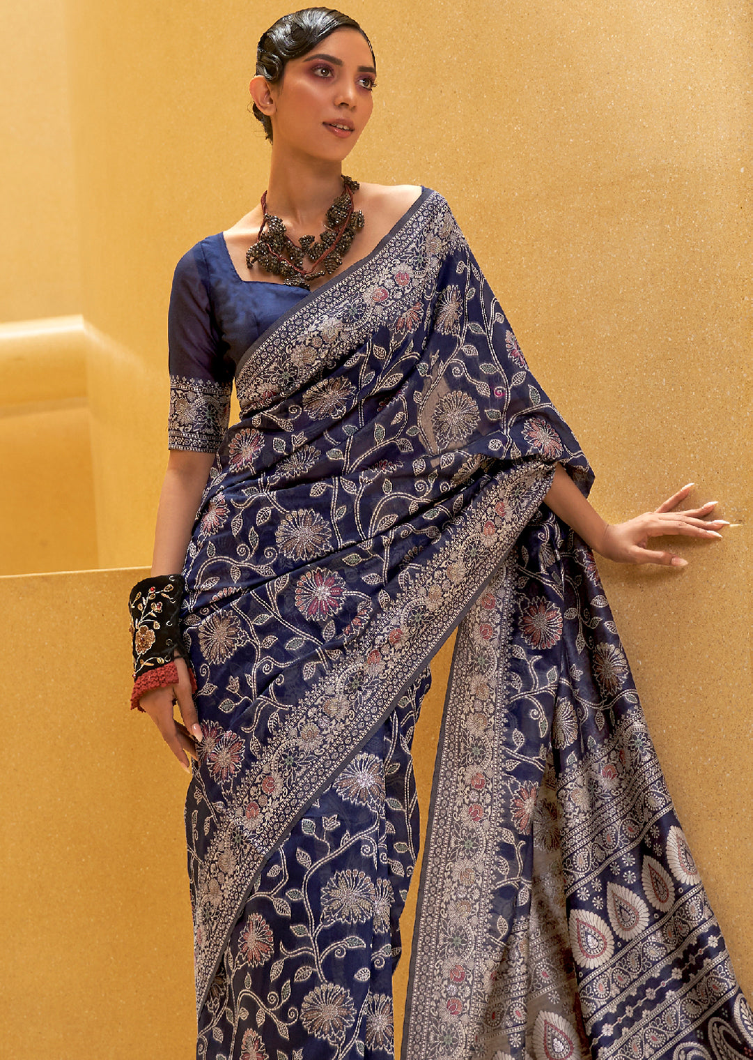 NAVY BLUE WOVEN CHIKANKARI LUCKNOWI COTTON SAREE