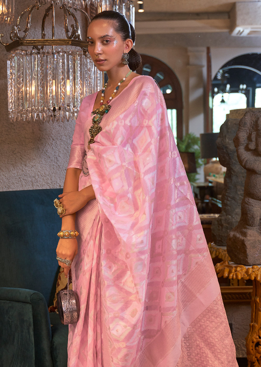 Pastel Pink Woven Handloom Pure Linen Saree