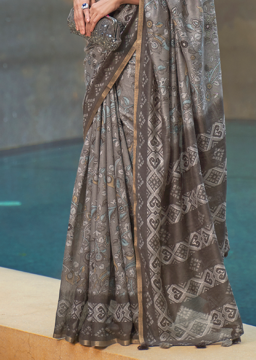 Light Grey Woven handloom Chanderi Cotton Saree