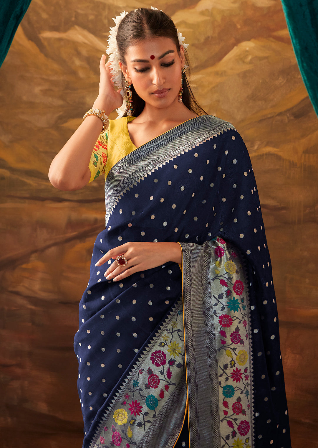 Navy Blue Zari & Resham Woven Designer Banarasi Silk Saree