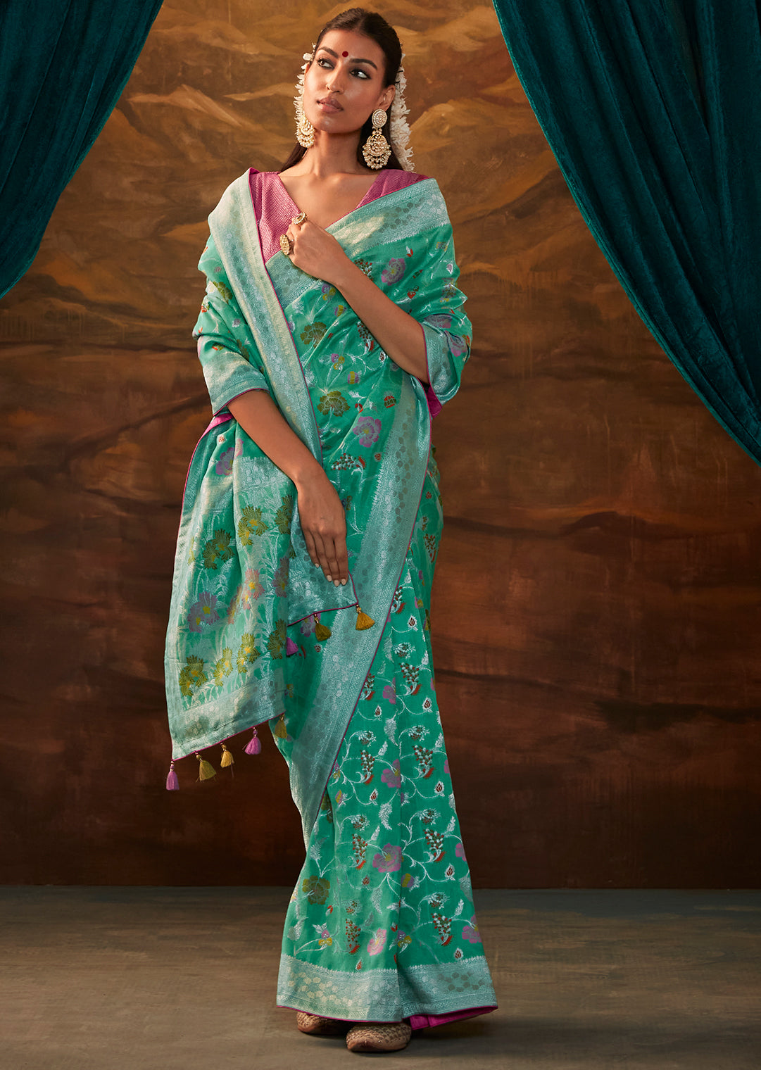 Turquoise Green Zari & Resham Woven Designer Banarasi Silk Saree