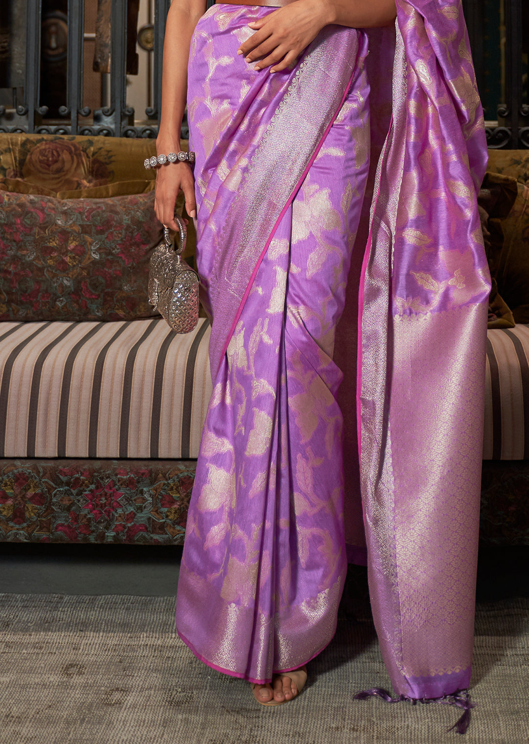 Violet Zari Woven Pure Handloom Linen Silk Saree