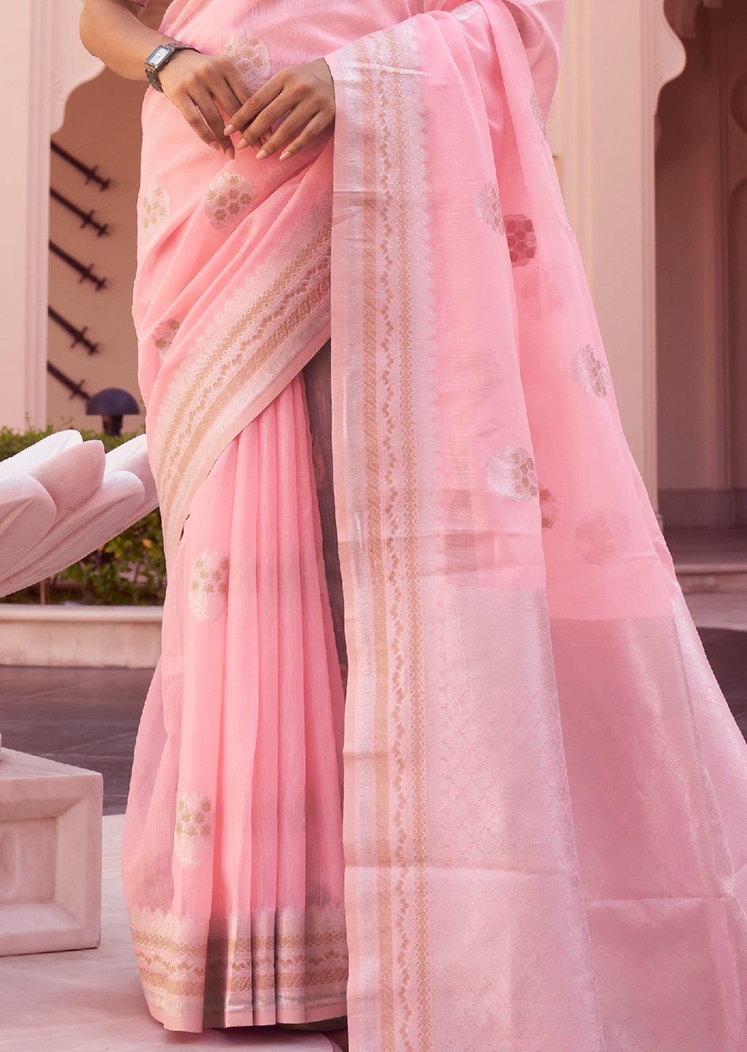 POWDER PINK WOVEN PURE HANDLOOM LINEN SAREE