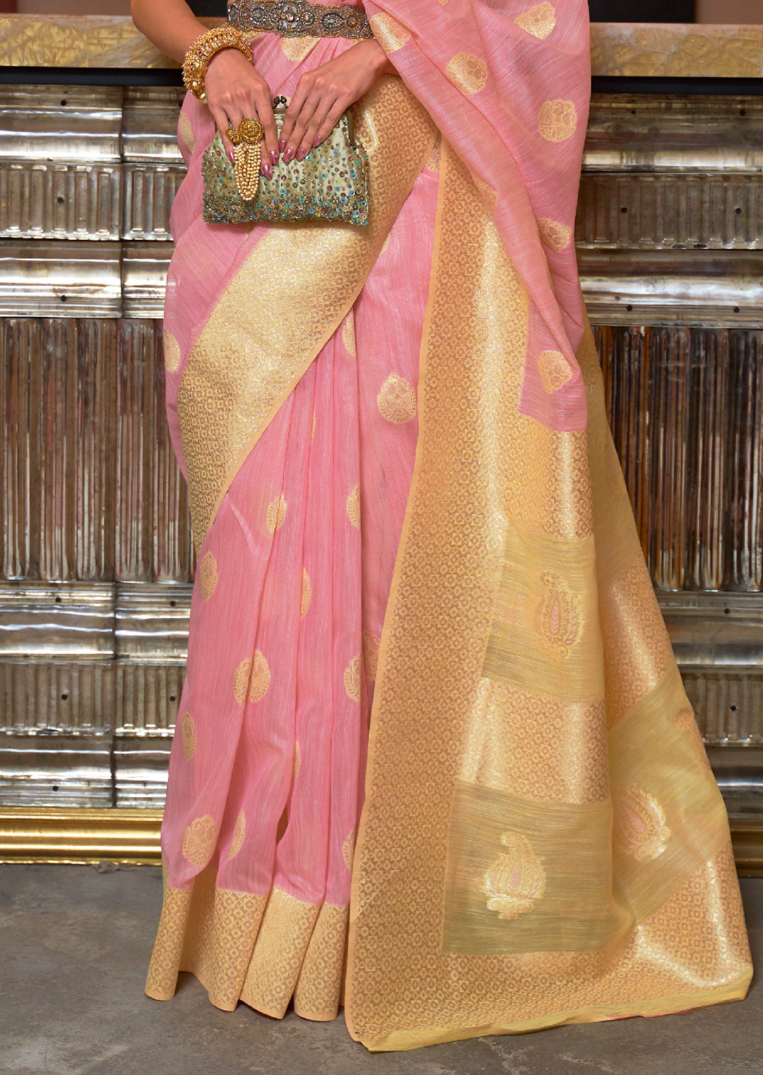 Carnation Pink Woven Pure Handloom Linen Saree