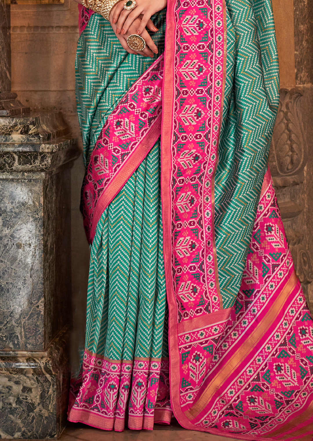 Teal Green Woven Royal Traditional Patola Silk Saree