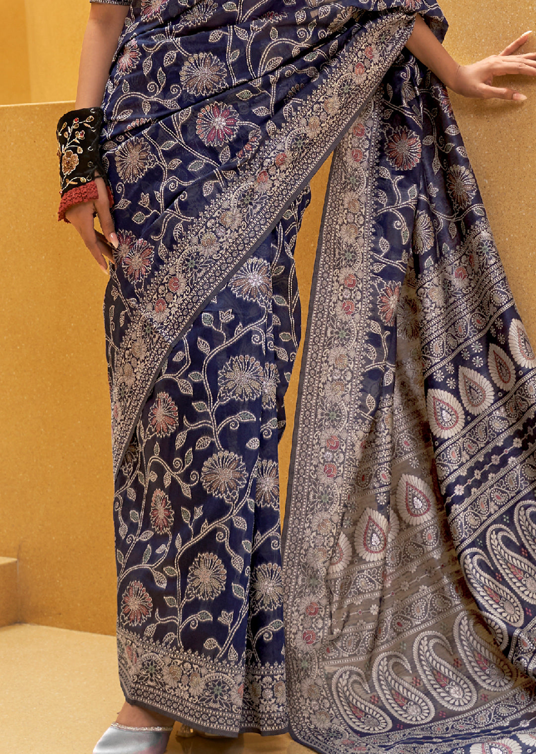 NAVY BLUE WOVEN CHIKANKARI LUCKNOWI COTTON SAREE