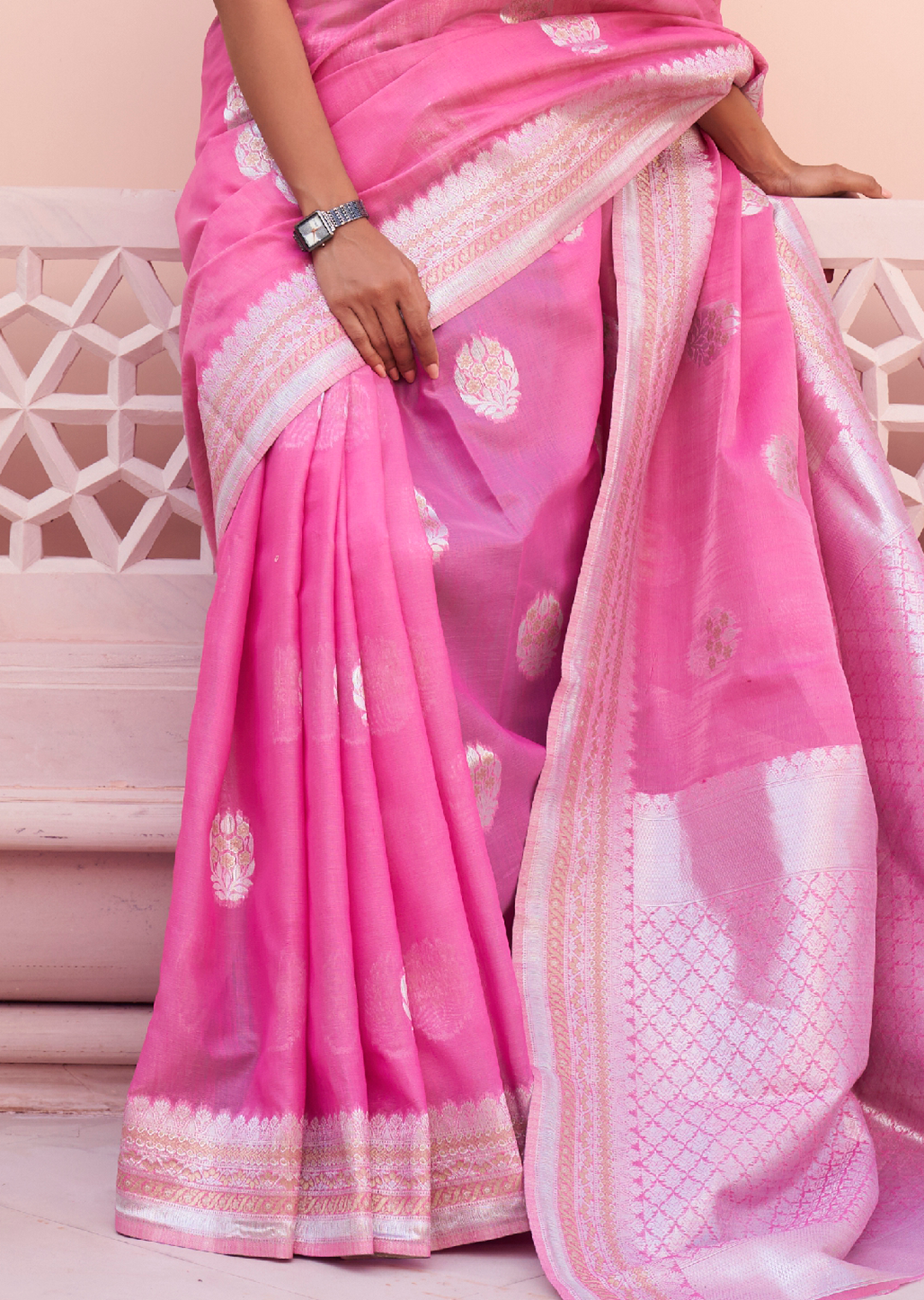 PINK WOVEN PURE HANDLOOM LINEN SAREE