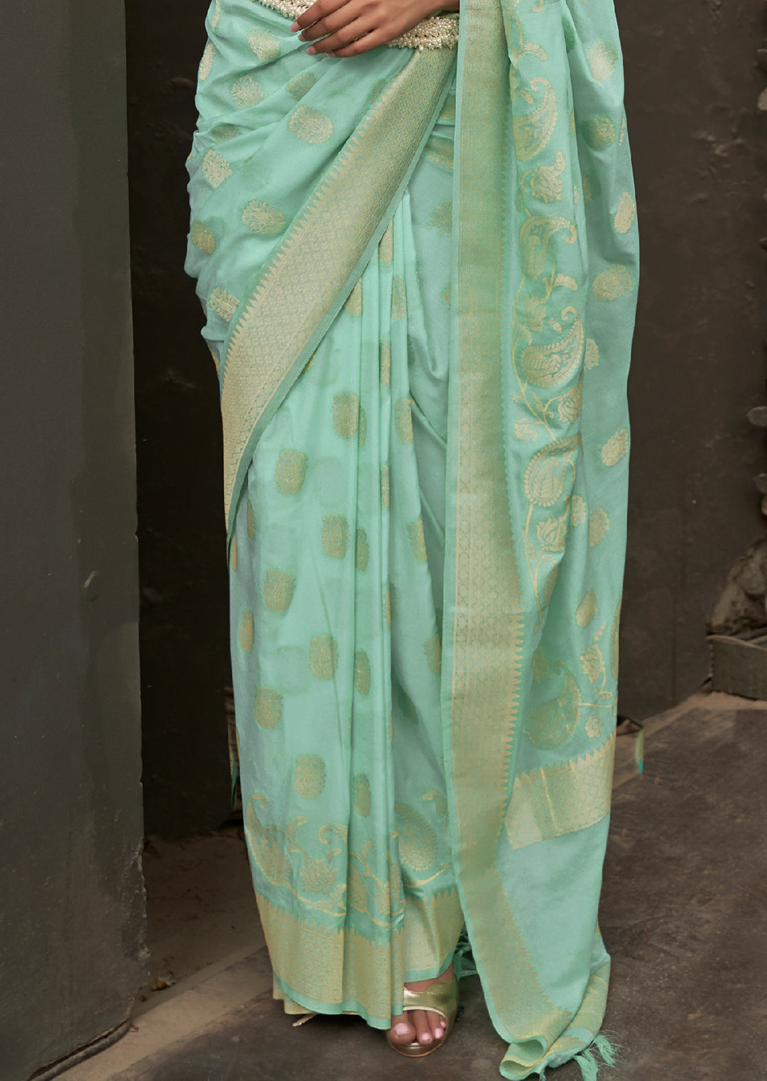 Mint Green Woven Two Tone Chinon Chiffon Silk Saree