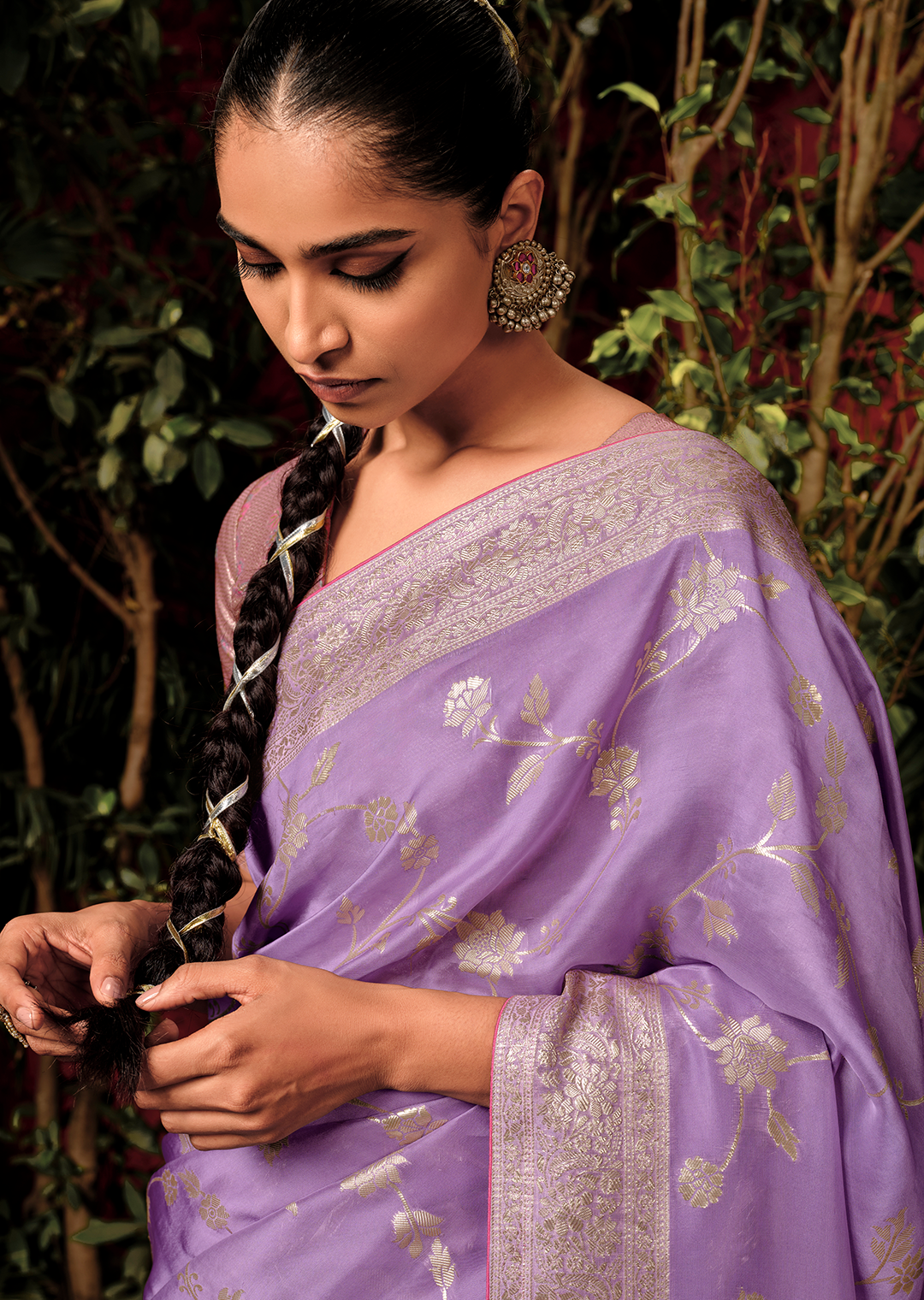 Periwinkle Purple	Woven Pure Viscose Dola Silk Banarasi Saree