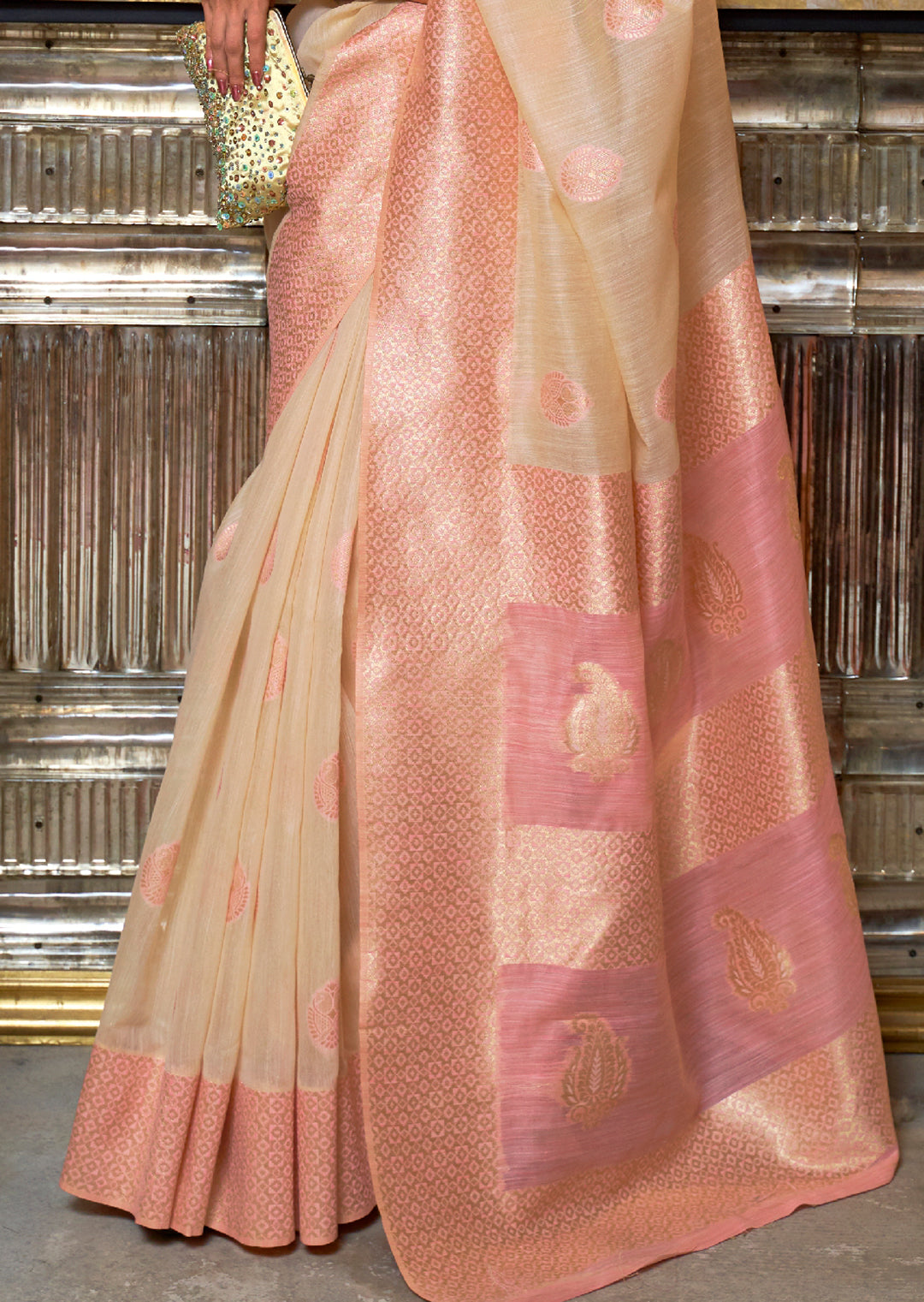 Ivory Off White Woven Pure Handloom Linen Saree