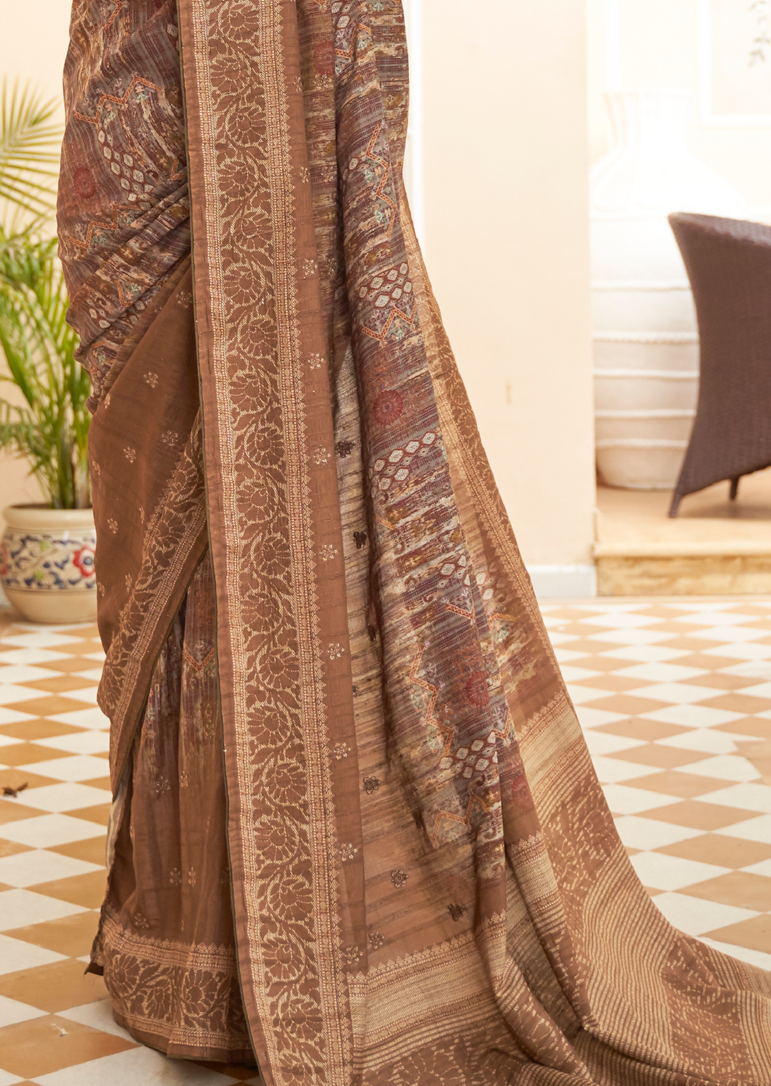 Brown Woven Pure Handloom Khaddi Jute Silk Saree