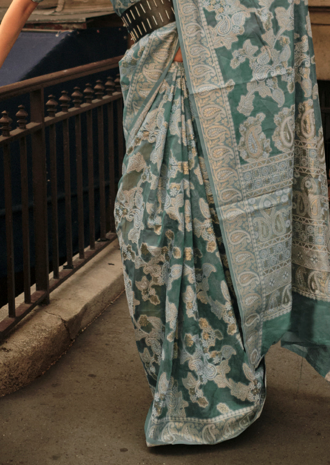 Pine Green Woven Handloom Chikankari Lucknowi Organza Silk Saree