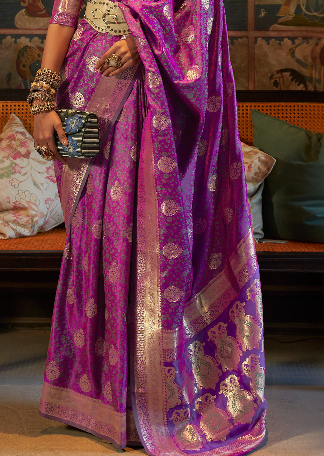 Magenta Purple Zari Woven Handloom Pure Banarasi Satin Silk Saree