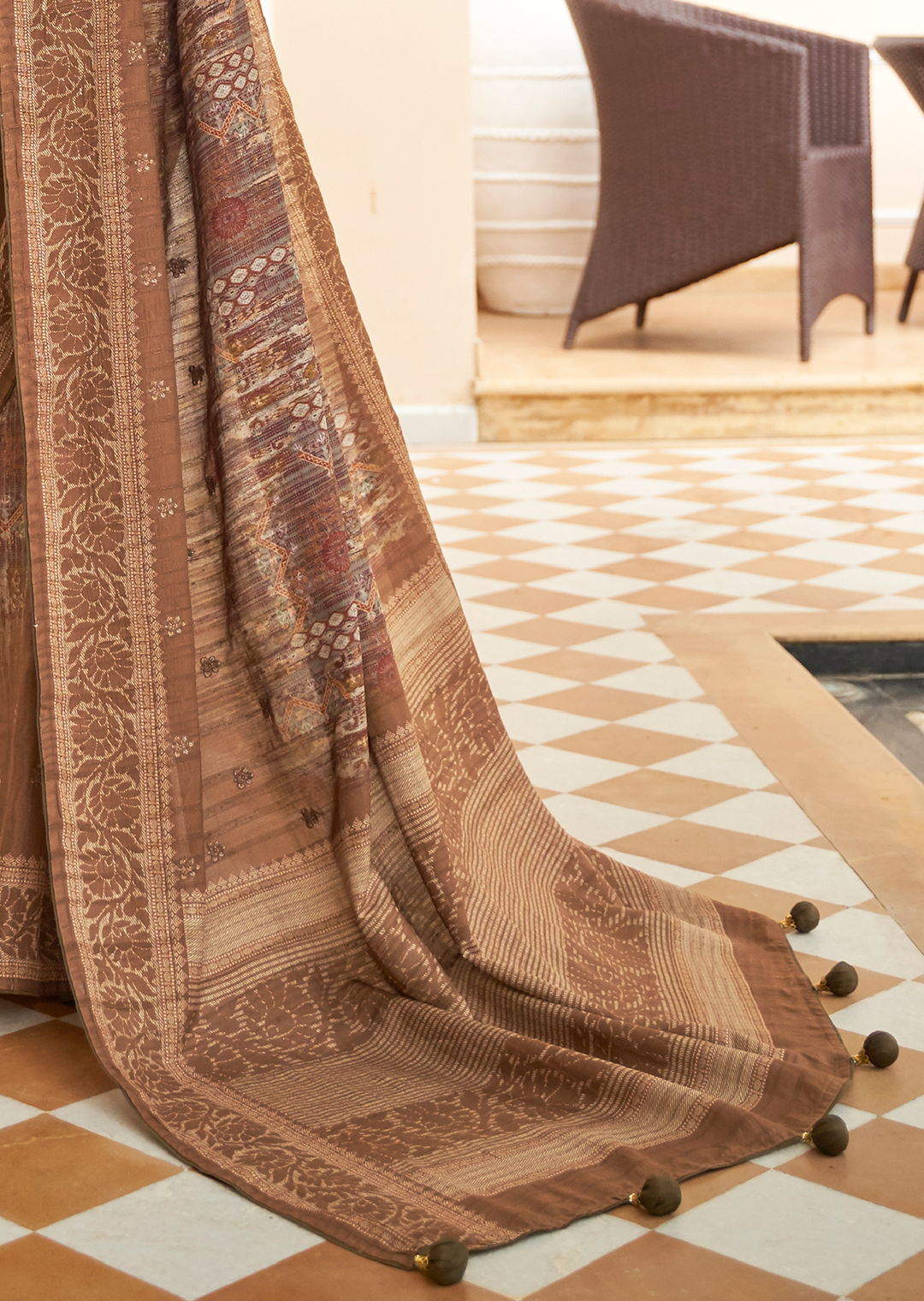 Brown Woven Pure Handloom Khaddi Jute Silk Saree