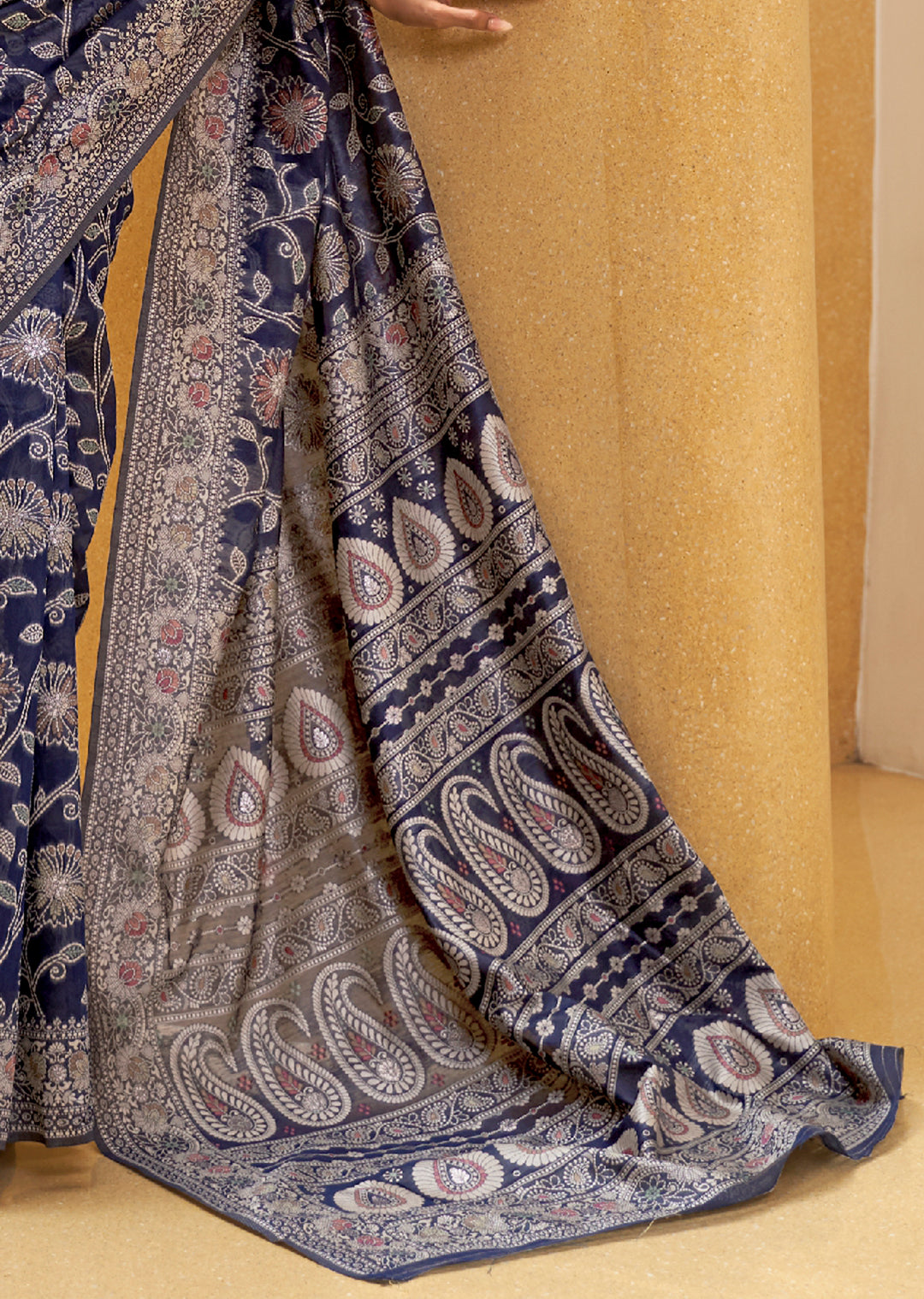 NAVY BLUE WOVEN CHIKANKARI LUCKNOWI COTTON SAREE