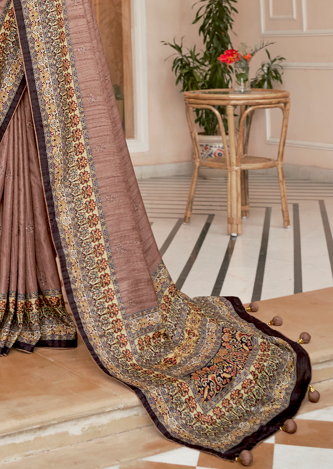 Brown Woven Pure Handloom Khaddi Jute Silk Saree