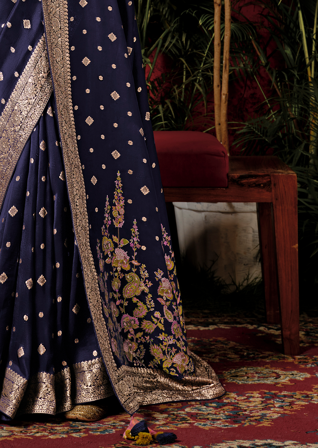 Navy Blue Woven Pure Viscose Dola Silk Banarasi Saree