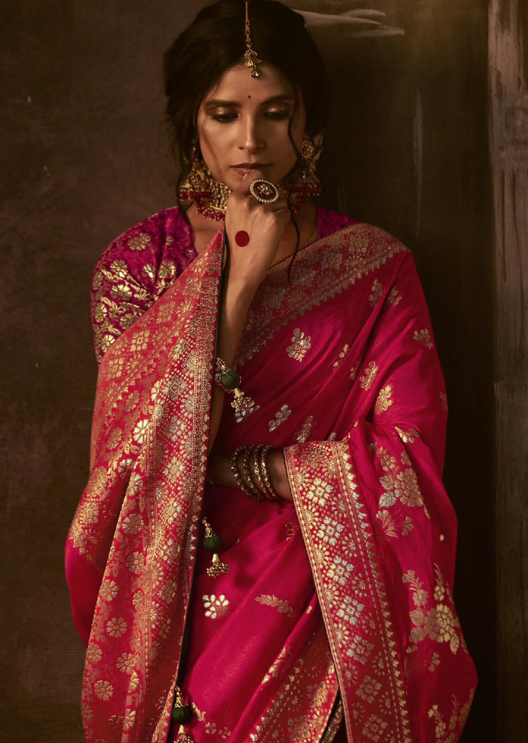 RUBY RED WOVEN PURE CREPE SILK DESIGNER BANARASI SAREE