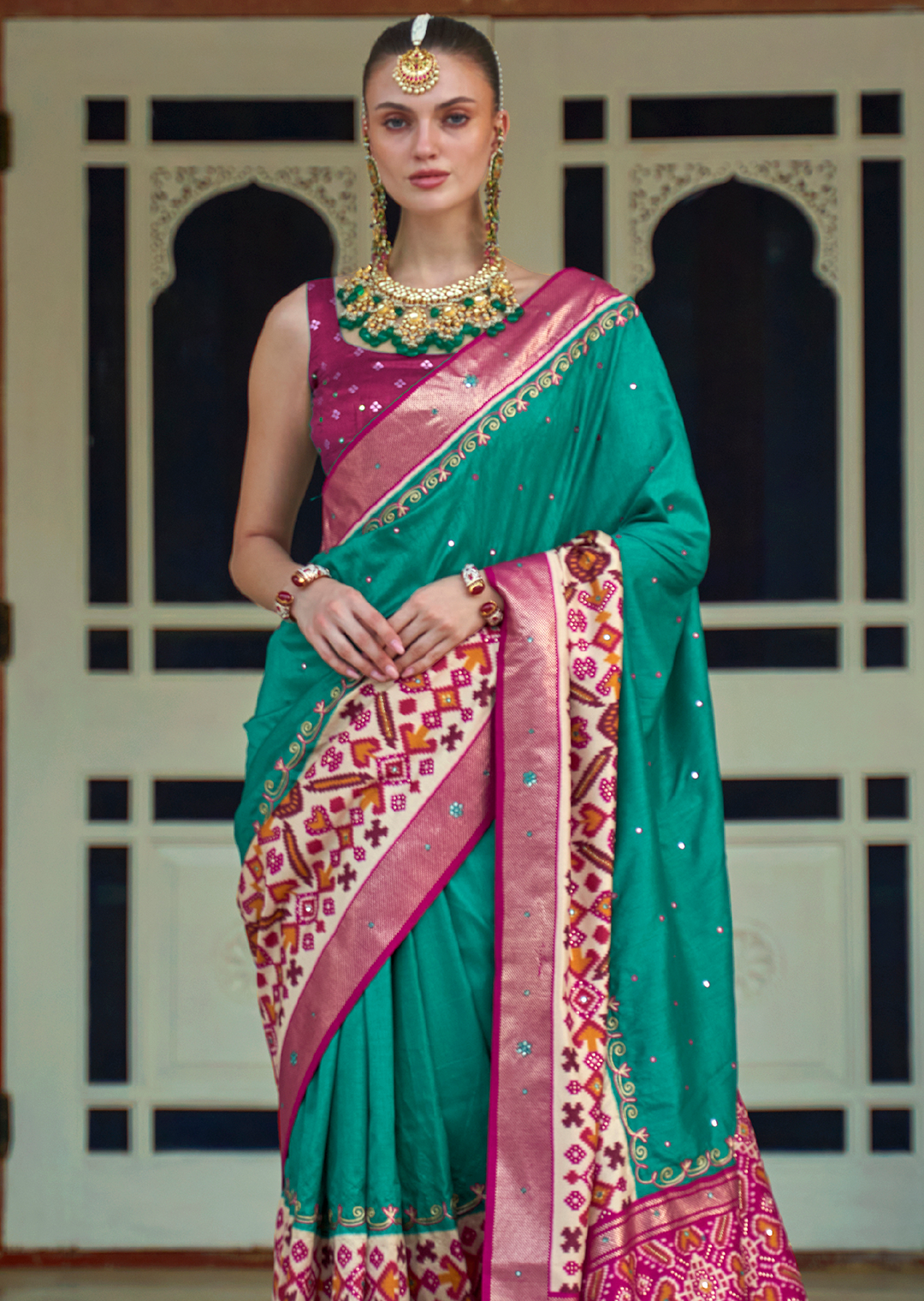 Turquoise Green Woven Traditional Patola Silk Saree