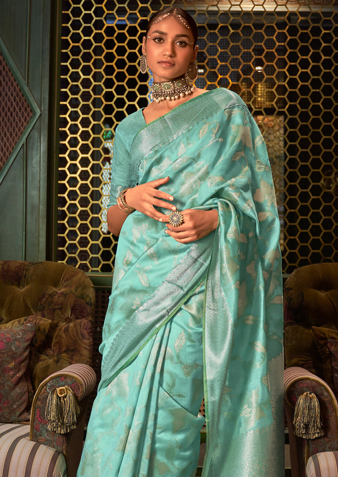 Mint Blue Zari Woven Pure Handloom Linen Silk Saree