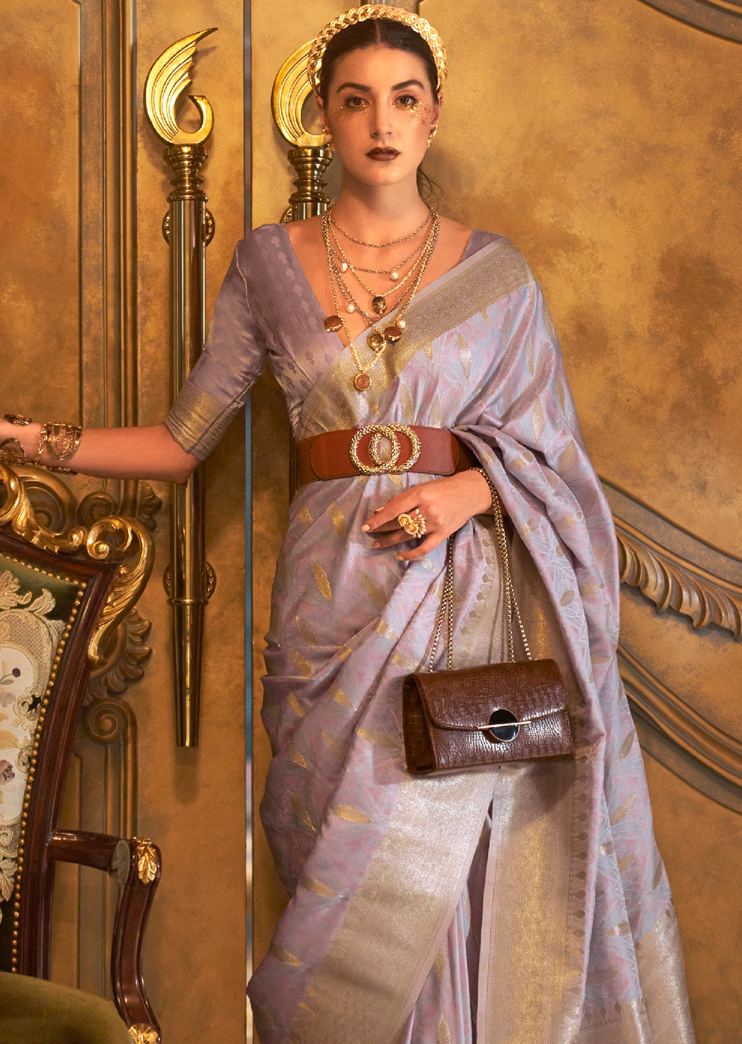 Heather Purple Zari Woven Handloom Pure Banarasi Satin Silk Saree