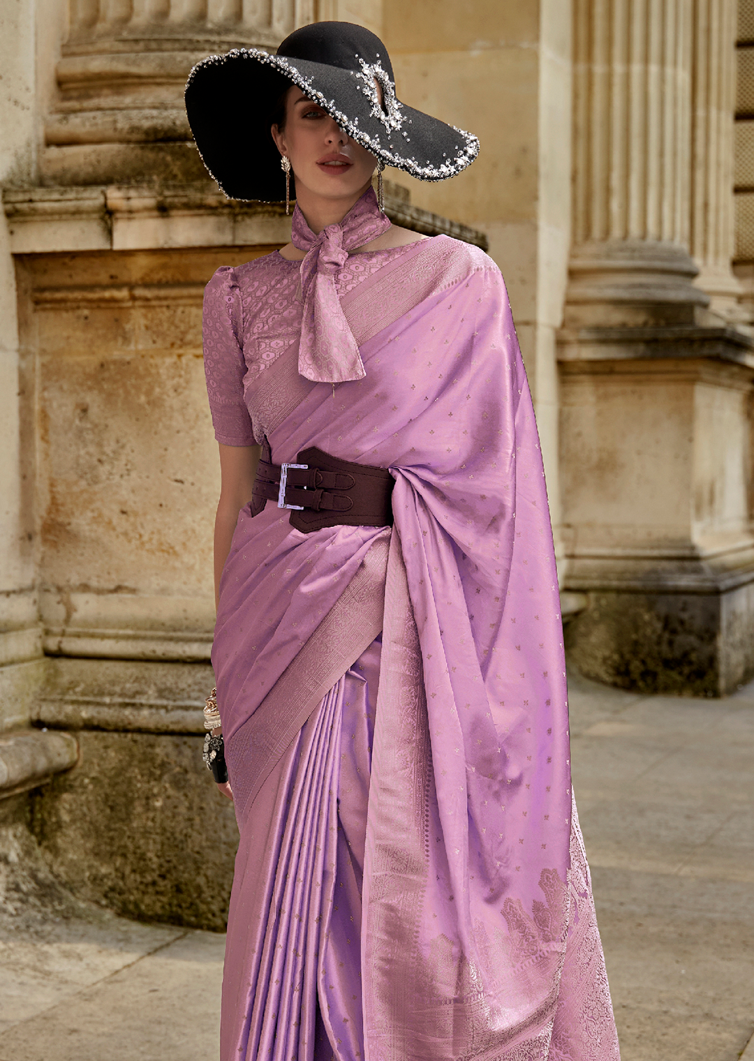 Lilac Purple Zari Woven Handloom Pure Banarasi Satin Silk Saree