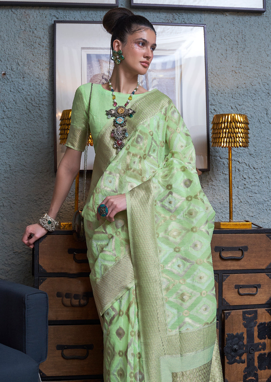 Tea Green Woven Handloom Pure Linen Saree