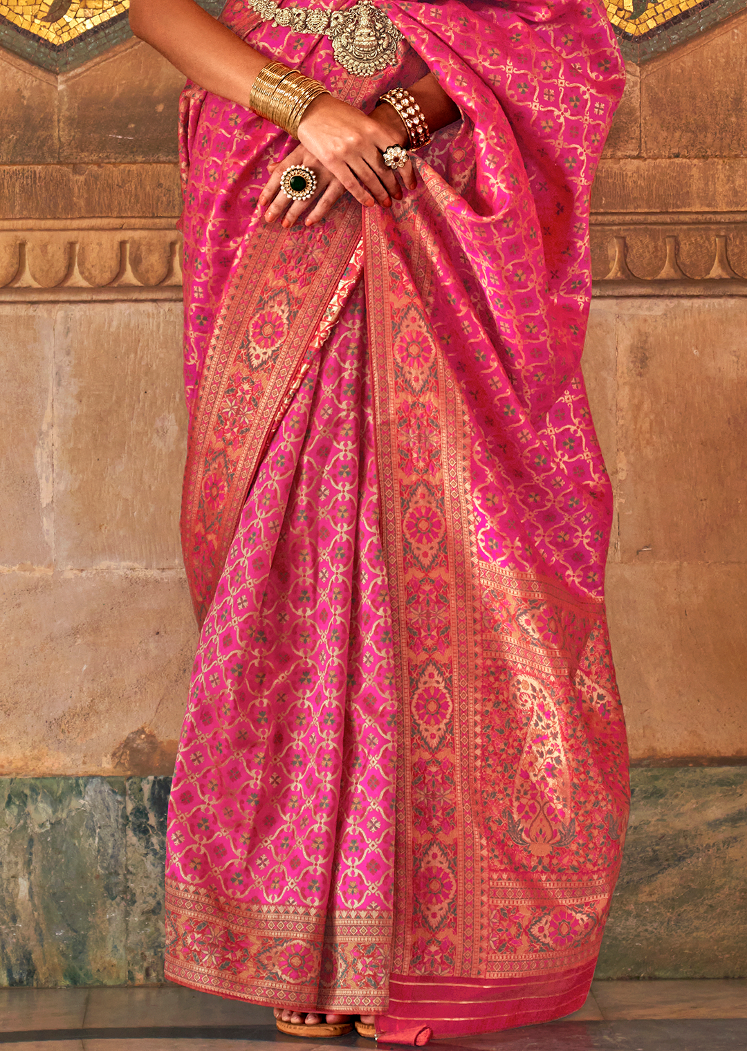 Deep Pink Traditional Royal Patola Silk Saree