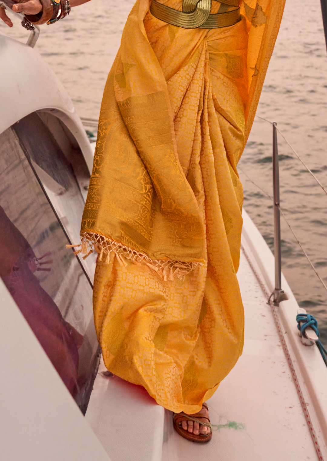 Mustard Yellow Woven Pure Handloom Kanjivaram Satin Silk Saree