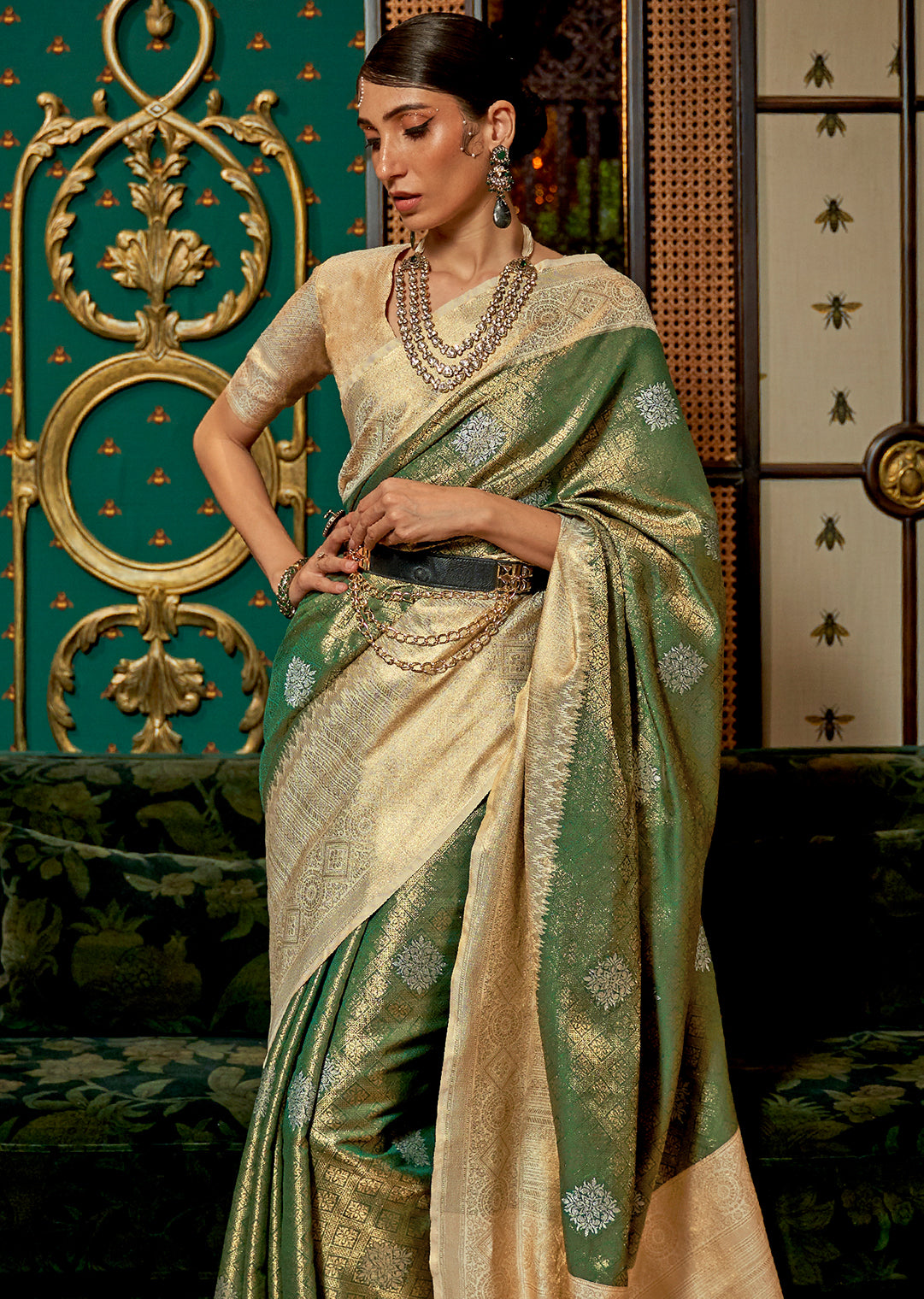 GOLDEN SAGE GREEN	ZARI WOVEN HANDLOOM KANJIVARAM SILK SAREE