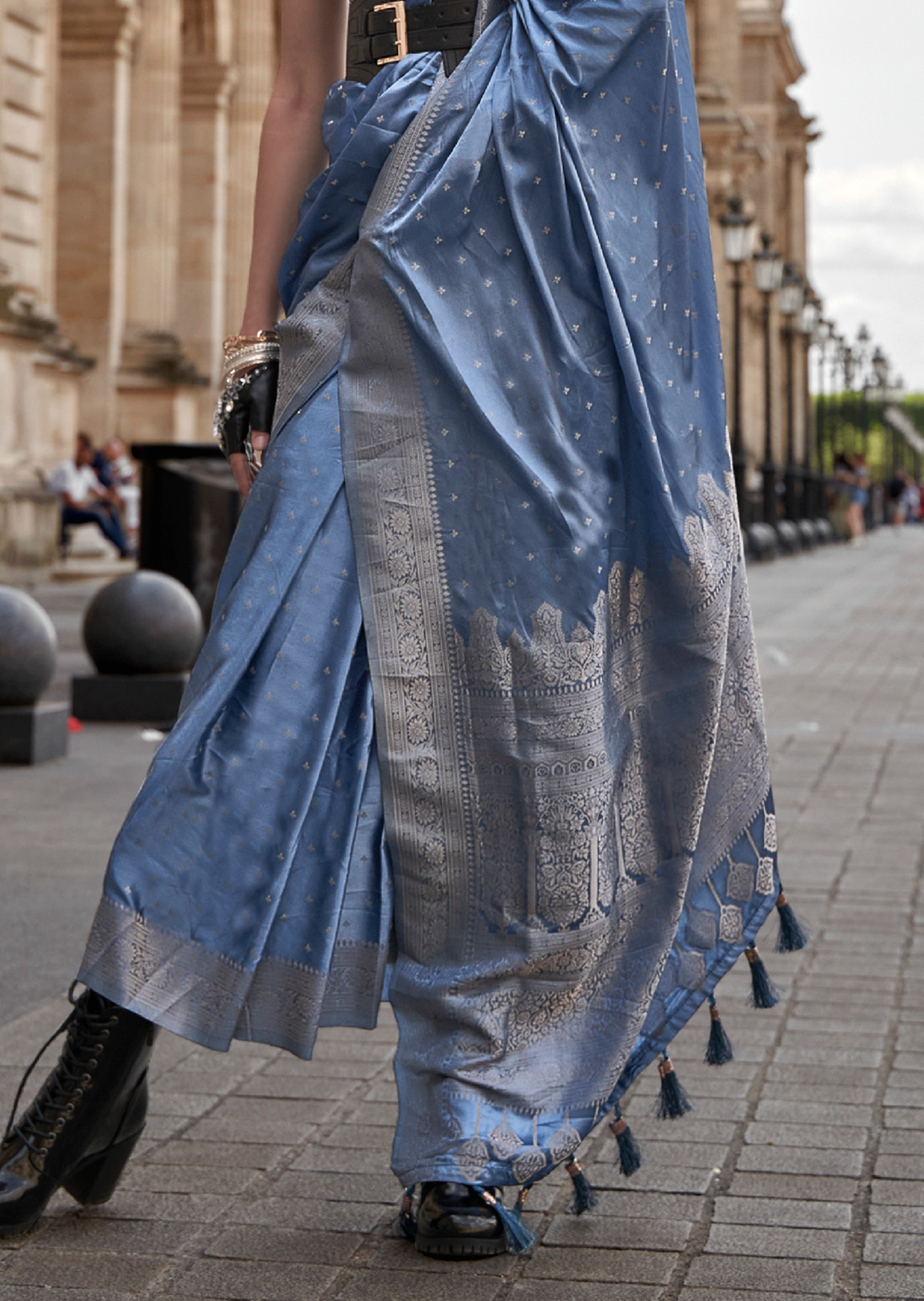 Pigeon Blue Zari Woven Handloom Pure Banarasi Satin Silk Saree