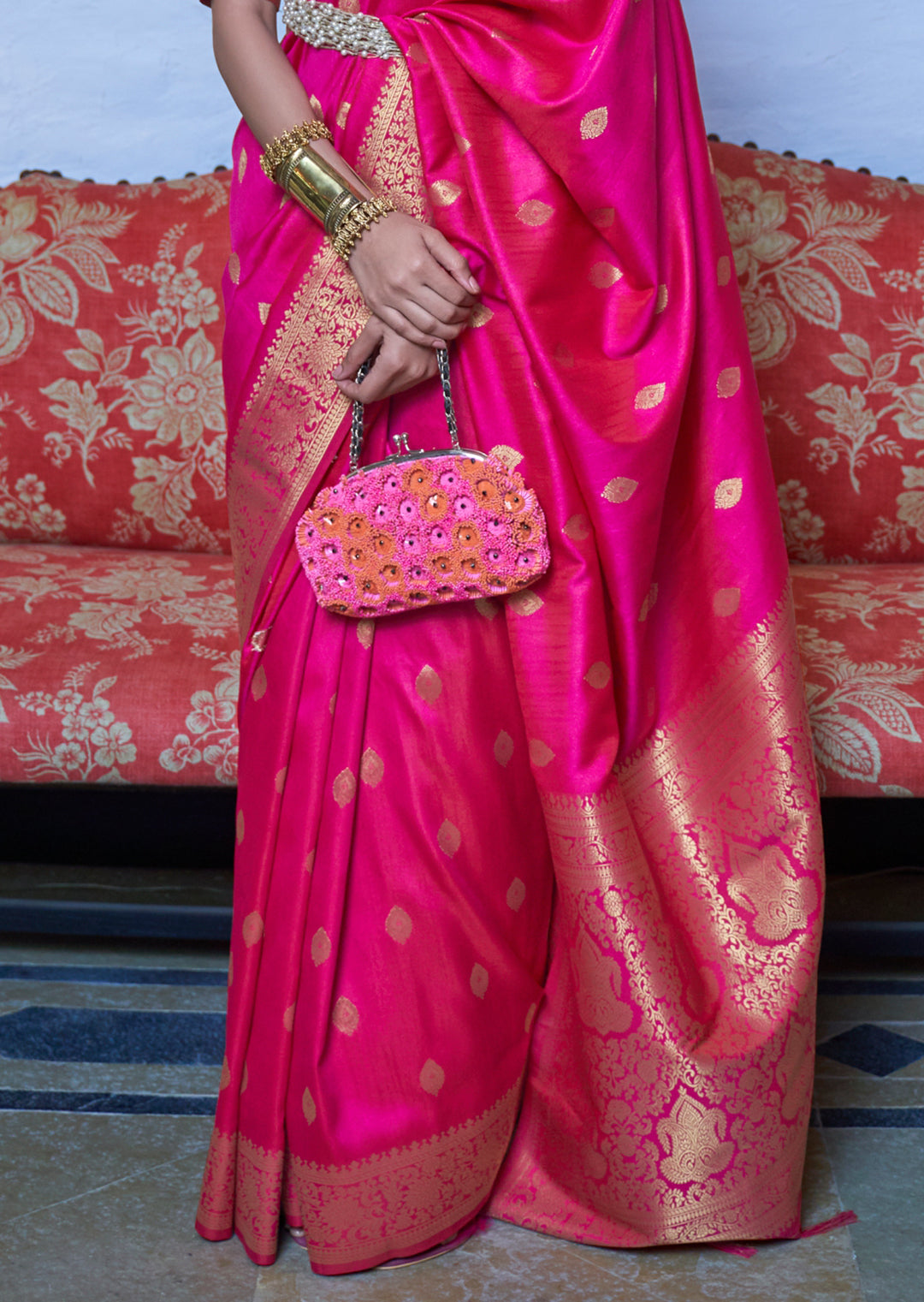 Hot Pink	Zari Woven Pure Handloom Silk Saree