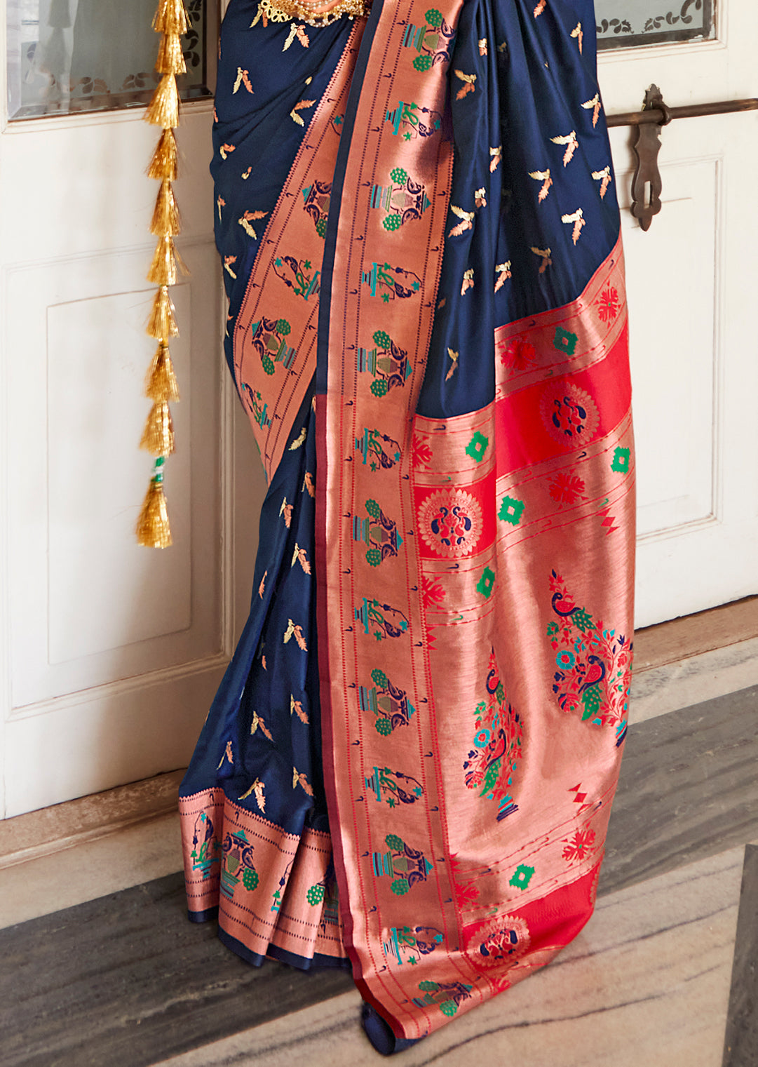 Navy Blue Copper Zari Woven Traditional Paithani Silk Saree