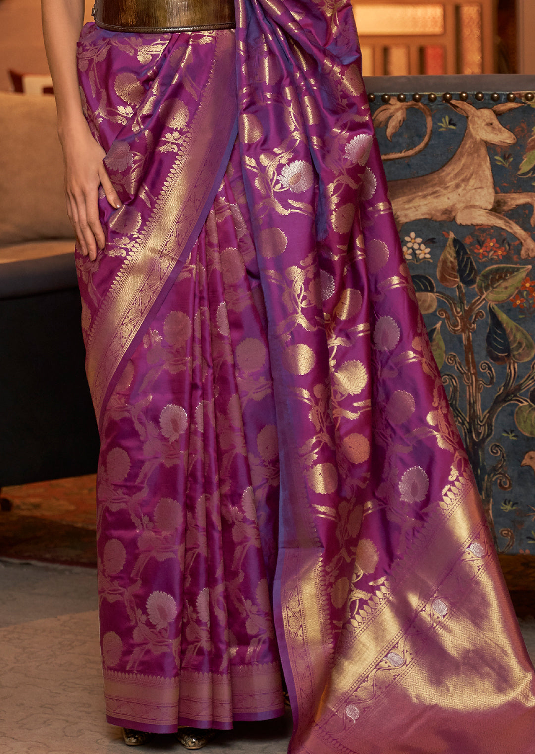 PLUM PURPLE ZARI WOVEN HANDLOOM BANARASI SILK SAREE