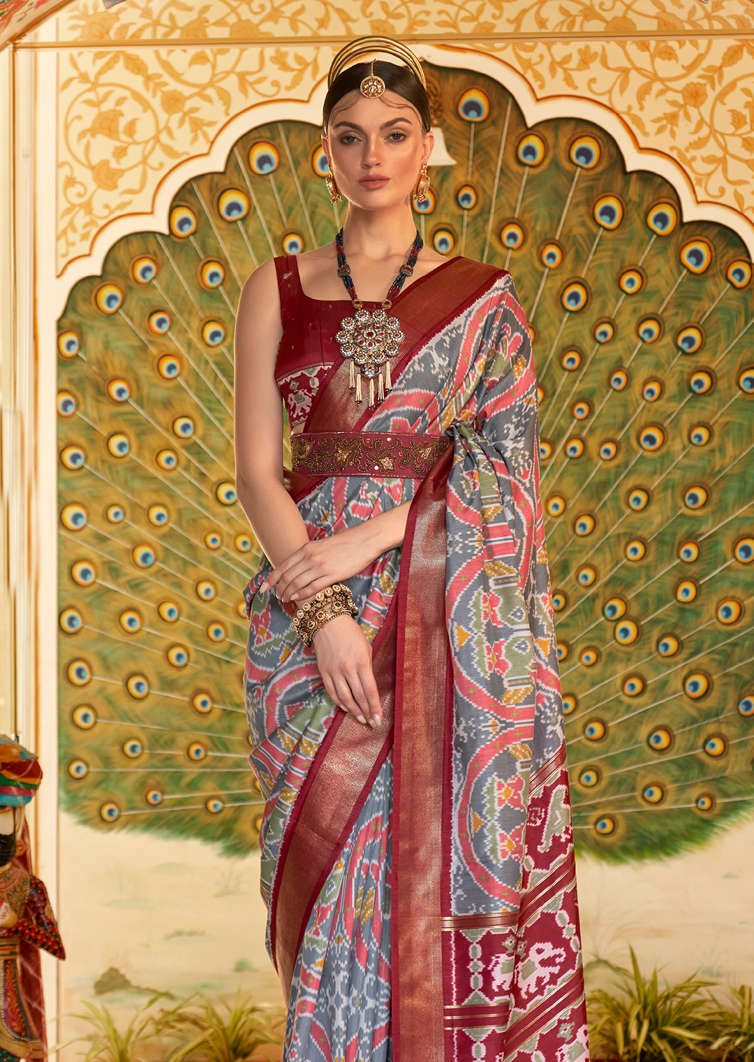 Cloud Grey Woven Royal Traditional Patola Silk Saree