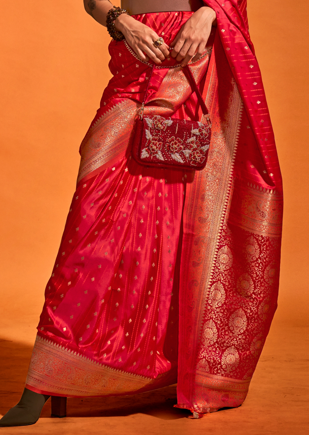 Red	Zari Woven  Handloom Pure Banarasi Satin Silk Saree