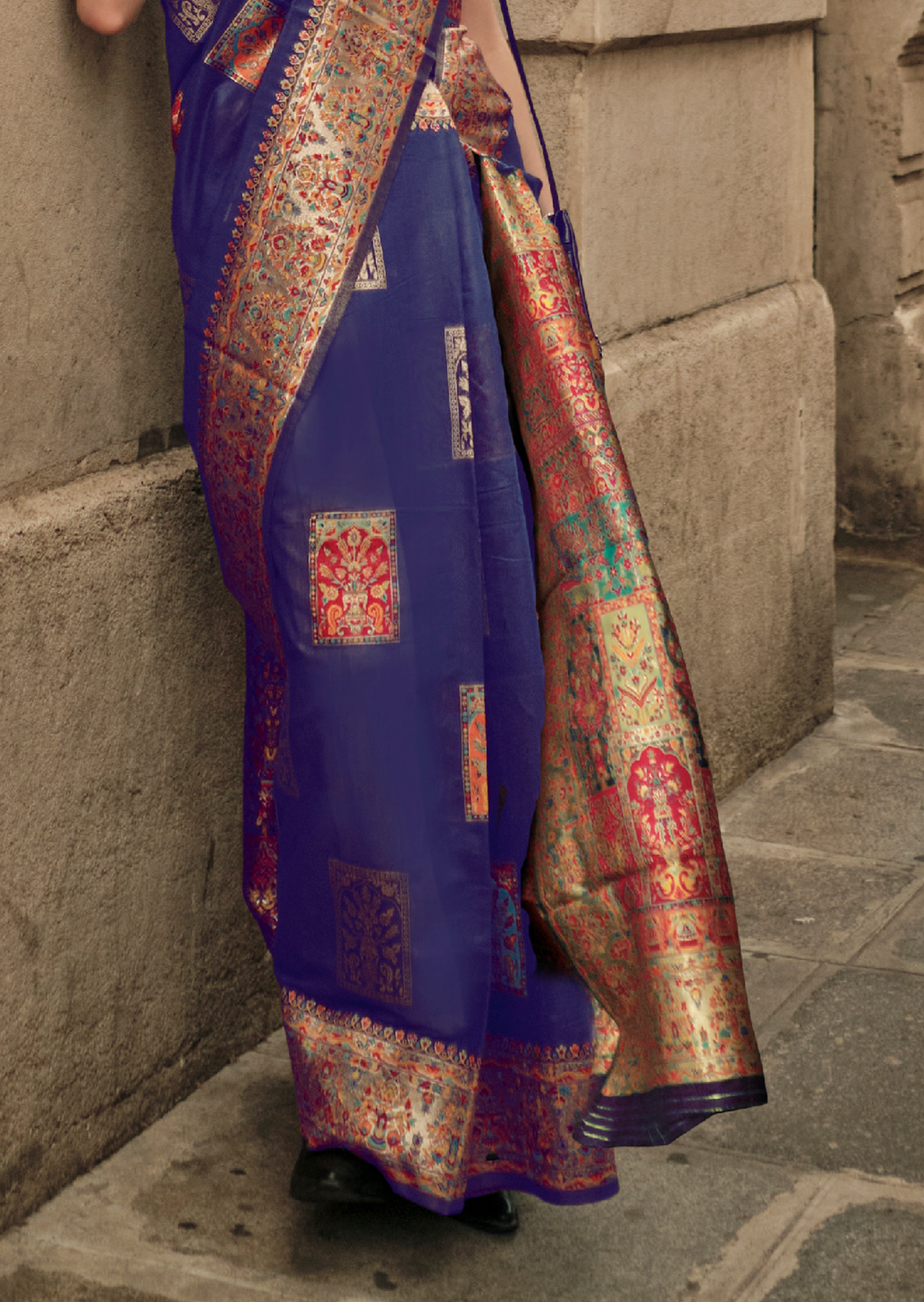 Blue Woven Pure Handloom Kashmiri Jamewar Silk Saree