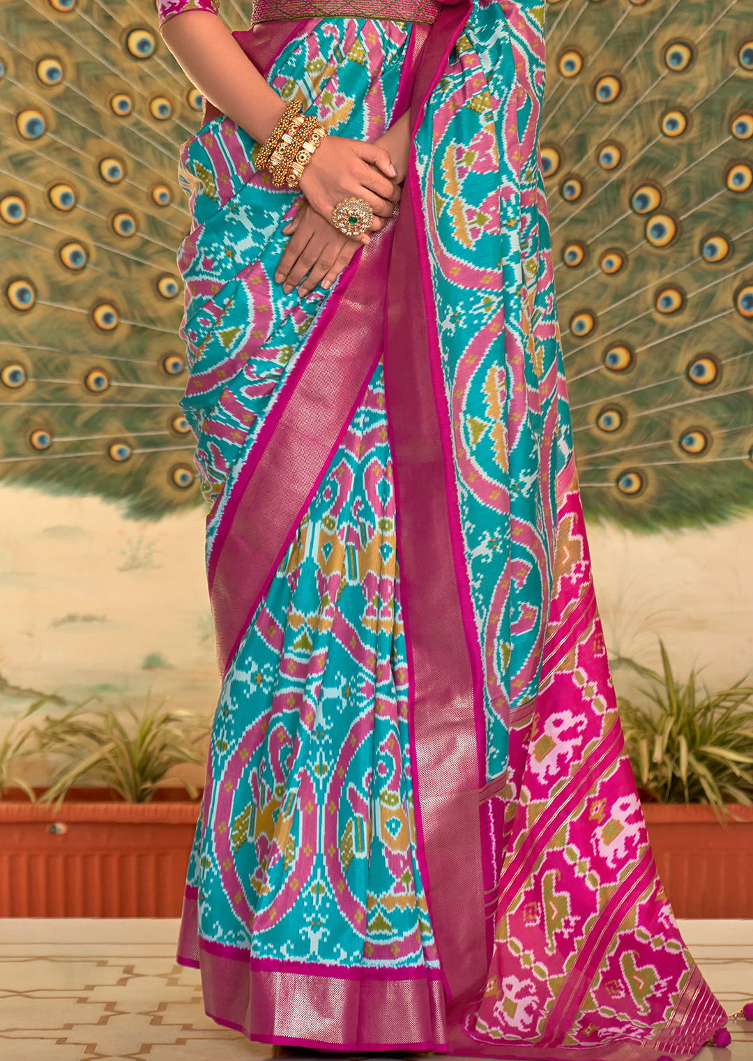 Cyan Blue Woven Royal Traditional Patola Silk Saree