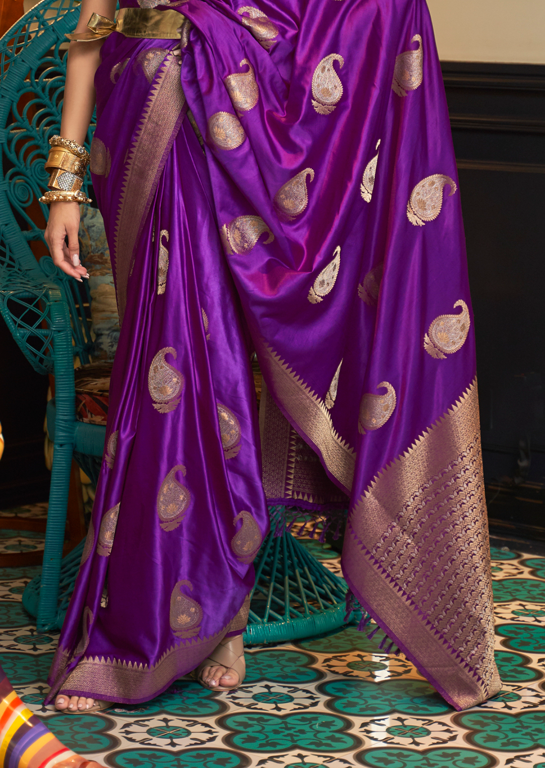 MAGENTA PURPLE ZARI WOVEN BANARASI PURE SATIN SILK SAREE