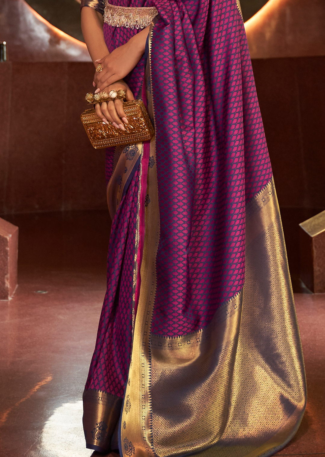 PLUM PURPLE WOVEN HANDLOOM KANJIVARAM SILK SAREE