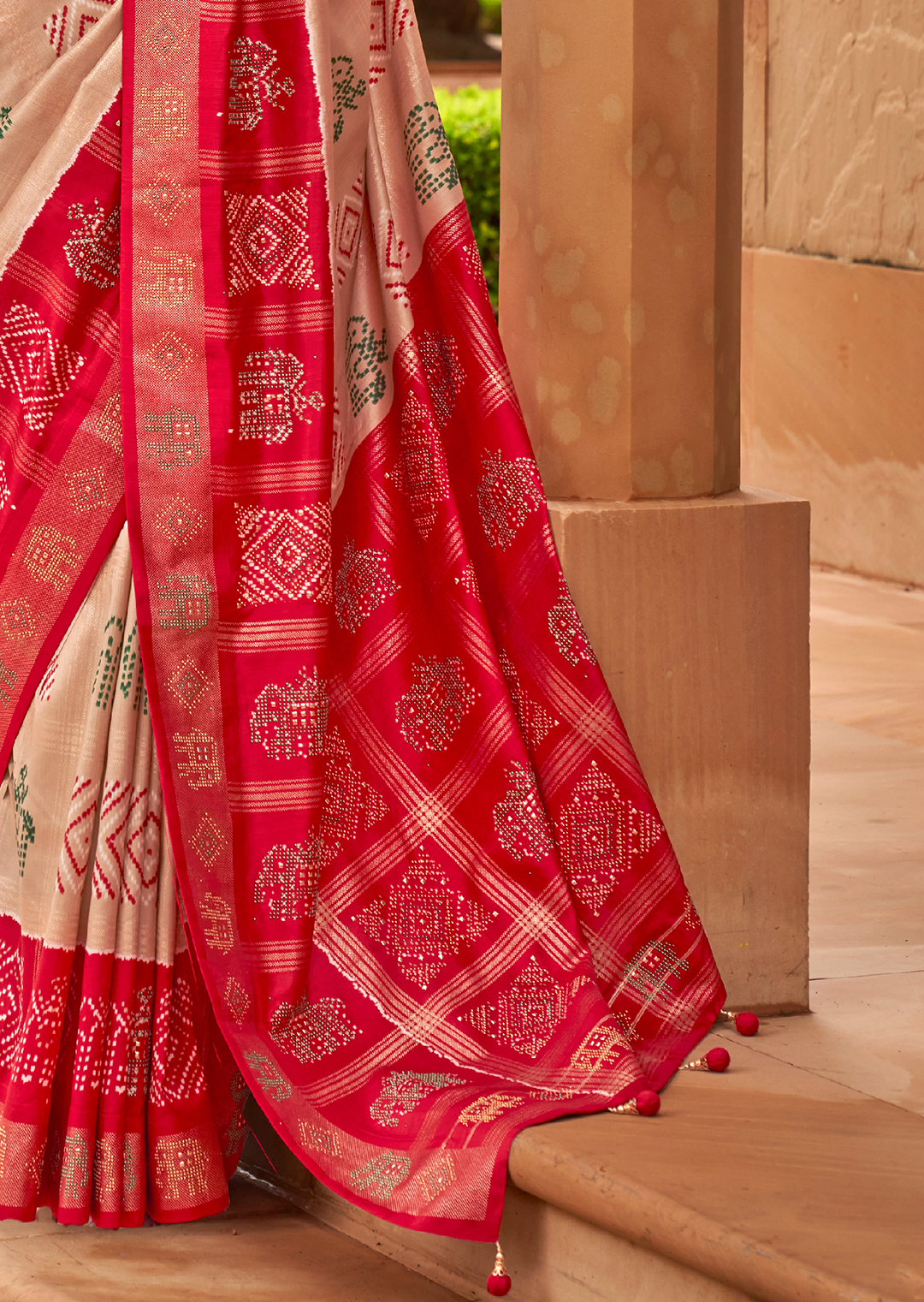 Beige Woven Traditional Bandhani Patola Silk Saree