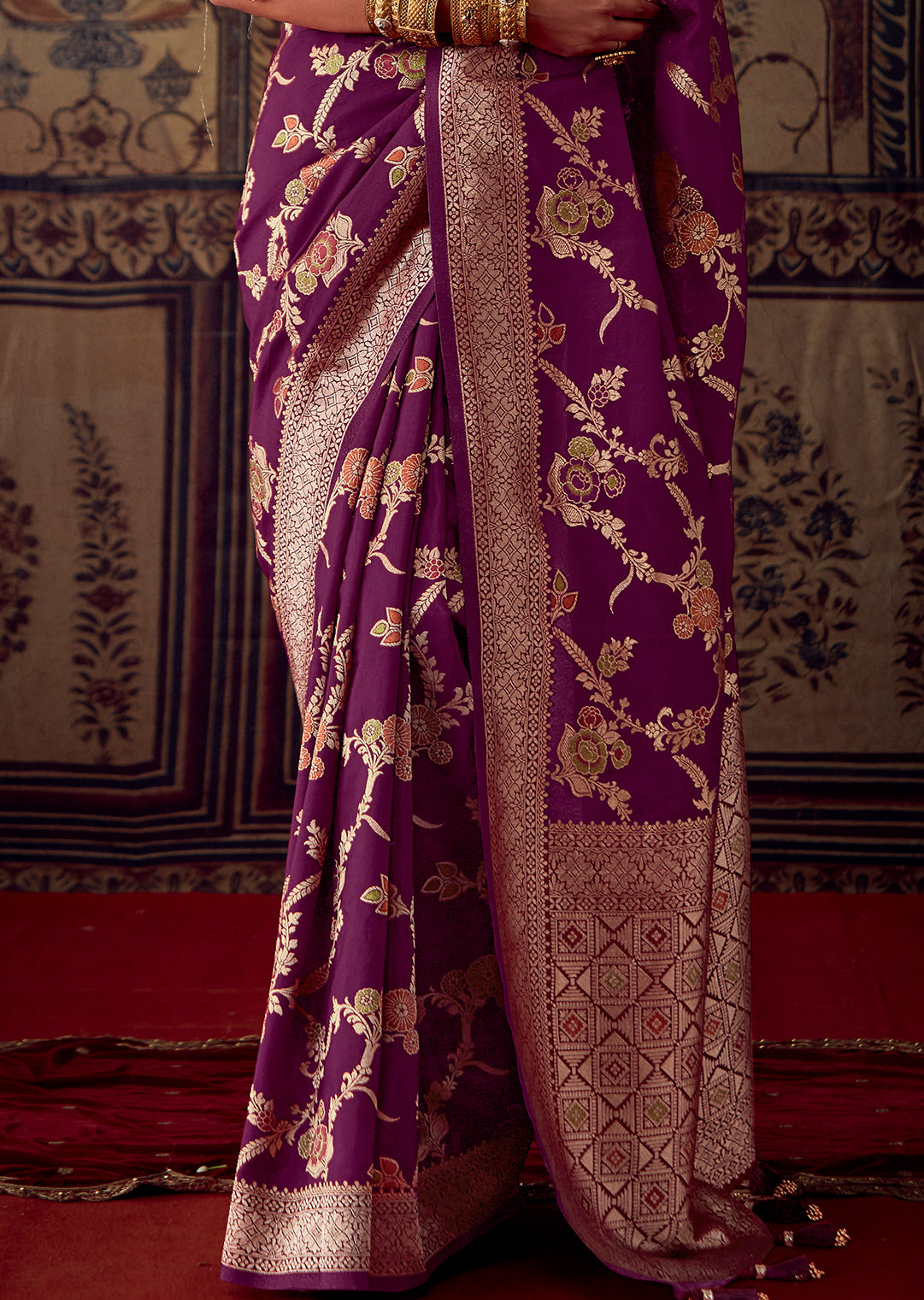 GRAPE PURPLE MEENAKARI WOVEN DESIGNER BANARASI SILK SAREE