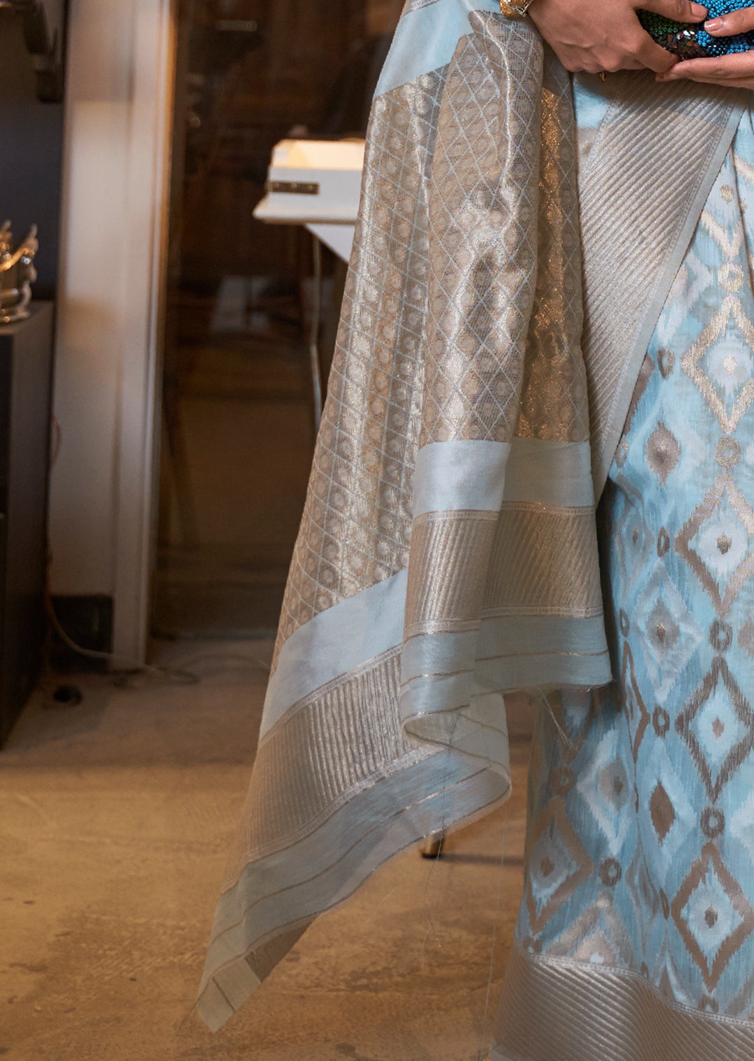 Sky Blue Woven Handloom Pure Linen Saree