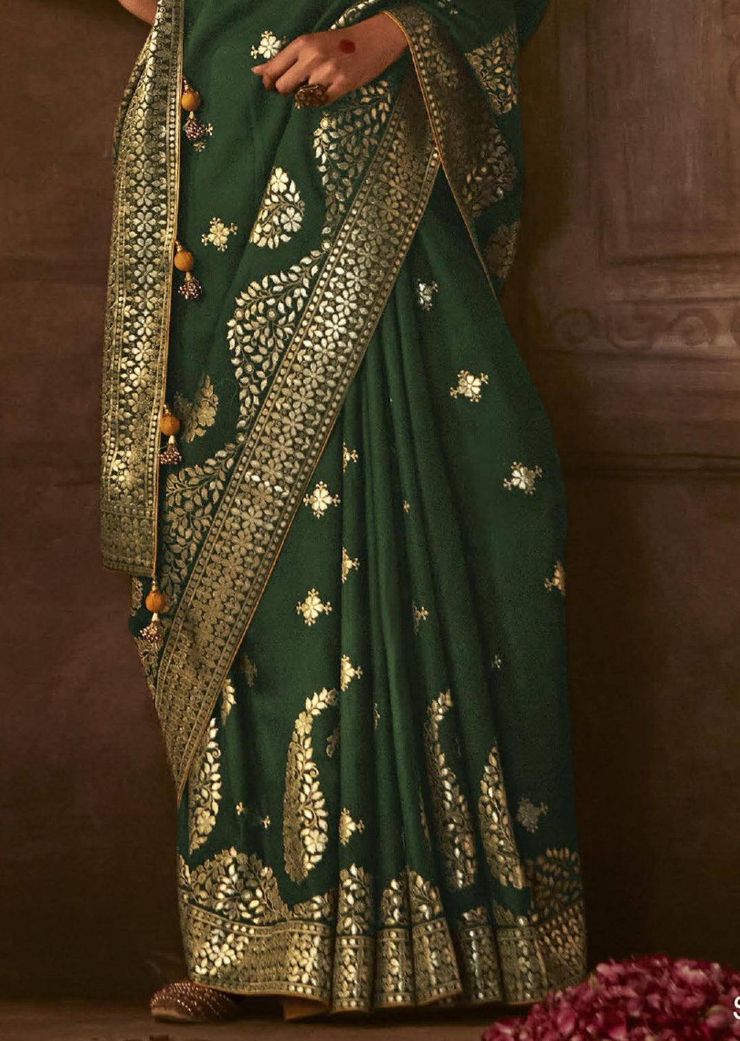 BOTTLE GREEN WOVEN PURE CREPE SILK DESIGNER BANARASI SAREE